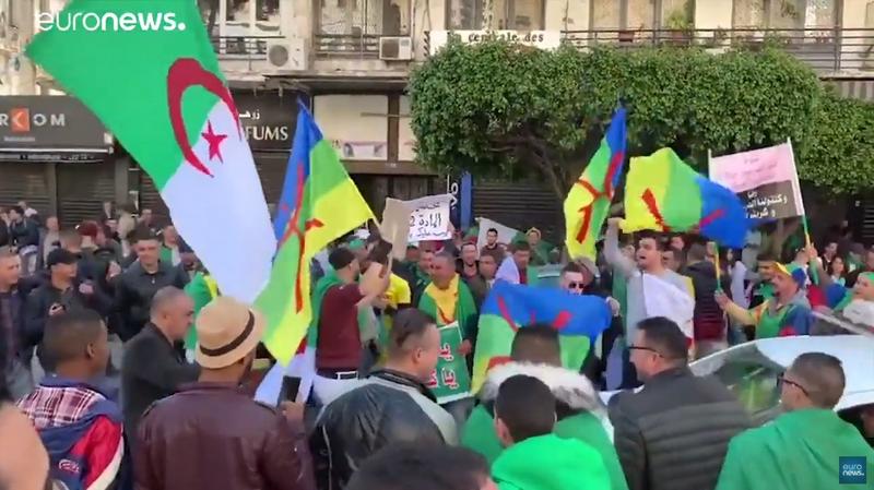 Proteste masive in Algeria, Foto: Captura YouTube