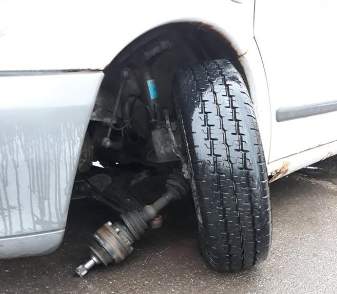 Roata rupta, Foto: Ziarul Incomod