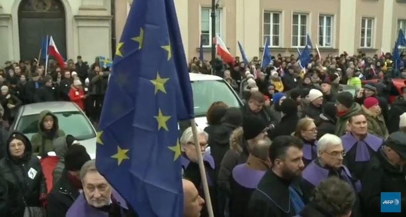 Magistratii au iesit in strada in Polonia, Foto: Captura YouTube