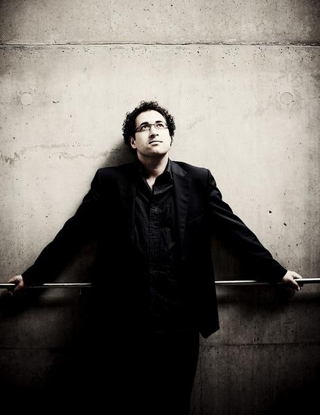 Leo Hussain: foto Marco Borggreve, Foto: Orchestrele si Corurile Radio