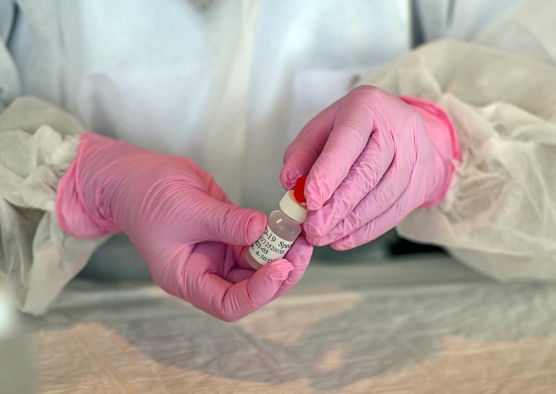 Testare coronavirus in Romania, Foto: Daniel MIHAILESCU / AFP / Profimedia