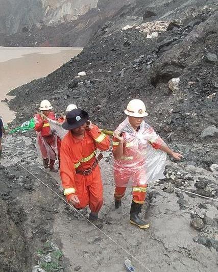 Myanmar - prabusirea minei de jad, Foto: Myanmar Fire Services