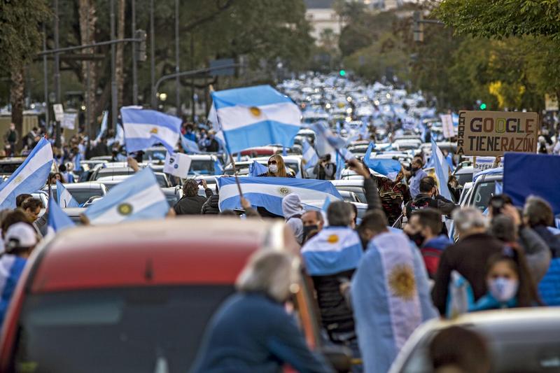 Protest Buenos Aires, Foto: Roberto Almeida Aveledo / Zuma Press / Profimedia