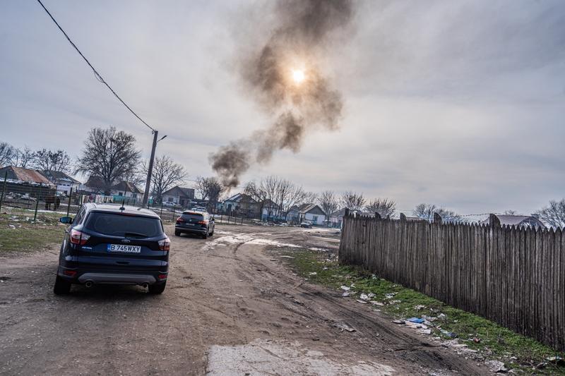 Au dat foc unor deșeuri chiar în timpul vizitei ministrului Mediului, Foto: Ministerul Mediului