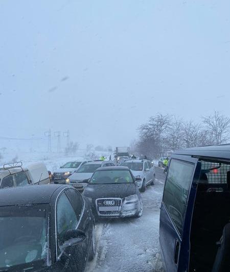 masini blocate in judetul constanta, Foto: Directia de Drumuri Constanta