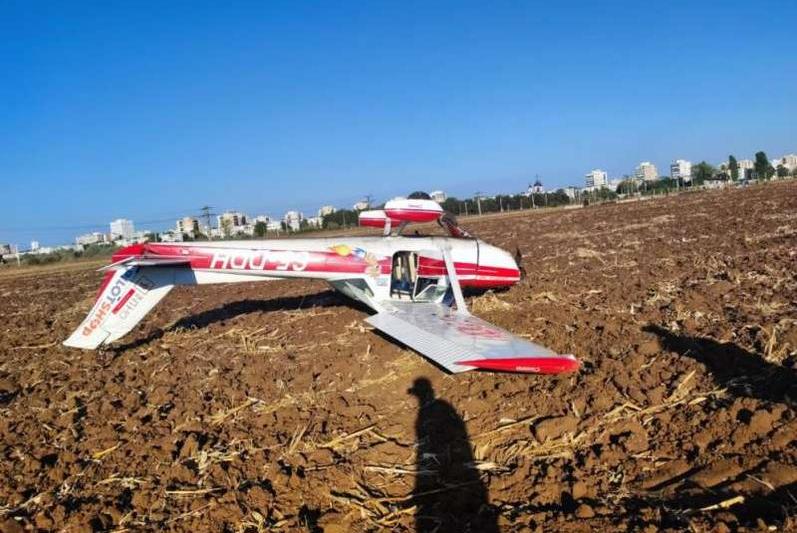 avion aterizat fortat in Prahova, Foto: ISU Prahova