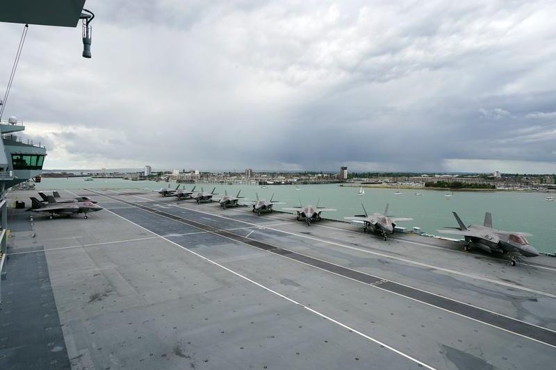 Portavionul HMS Queen Elizabeth, Foto: Steve Parsons-WPA Pool / Shutterstock Editorial / Profimedia Images