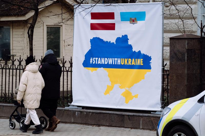 Protest la Ambasada Rusa din Riga, Foto: Karlis Dambrans / Alamy / Profimedia Images