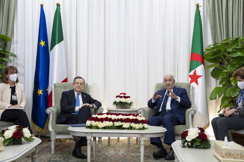 Mario Draghi a semnat un acord cu președintele Algeriei pentru a stimula importurile de gaze naturale din aceasta tara , Foto: FILIPPO ATTILI / AFP / Profimedia Images