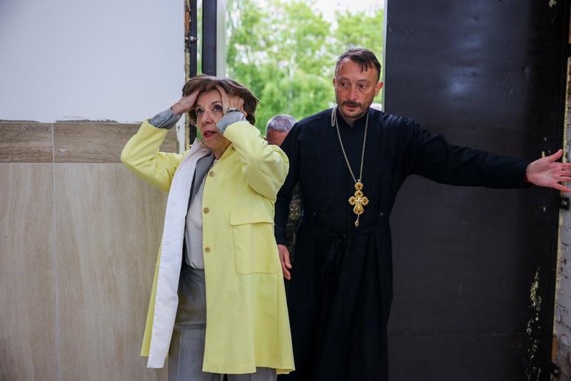 Catherine Colonna, ministrul francez de externe, vizitează locul unei gropi comune din Bucha, Ucraina, Foto: Dimitar DILKOFF / AFP / Profimedia