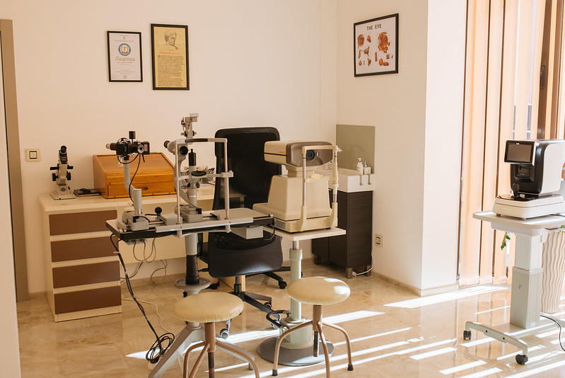 Clinică oftalmologică, Foto: Flickr/ Nenad Stojkovic