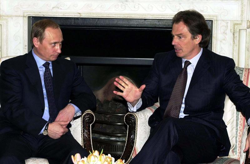 Tony Blair alaturi de Vladimir Putin, Foto: Martyn Hayhow / PA Images / Profimedia Images