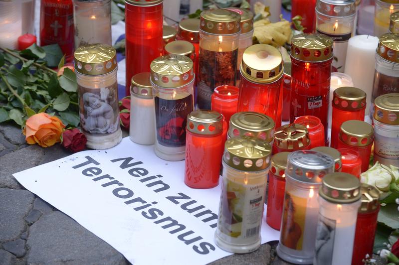 Viena- locul atentatului, Foto: HERBERT PFARRHOFER / AFP / Profimedia