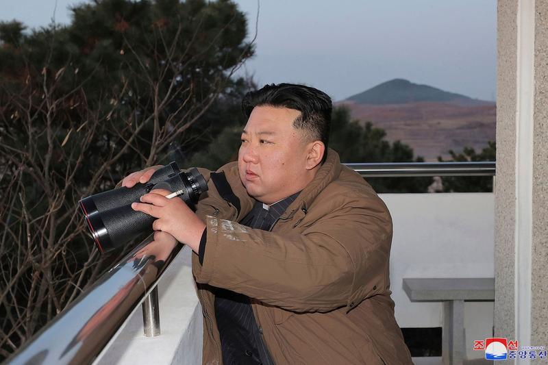 Kim Jong Un a urmărit lansarea rachetei balistice intercontinentale Hwasong-17, Foto: KCNA via KNS / AP / Profimedia