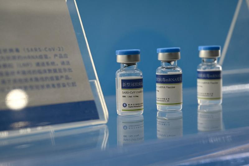 Vaccinuri cu ARNm, Foto: Jade Gao / AFP / Profimedia Images