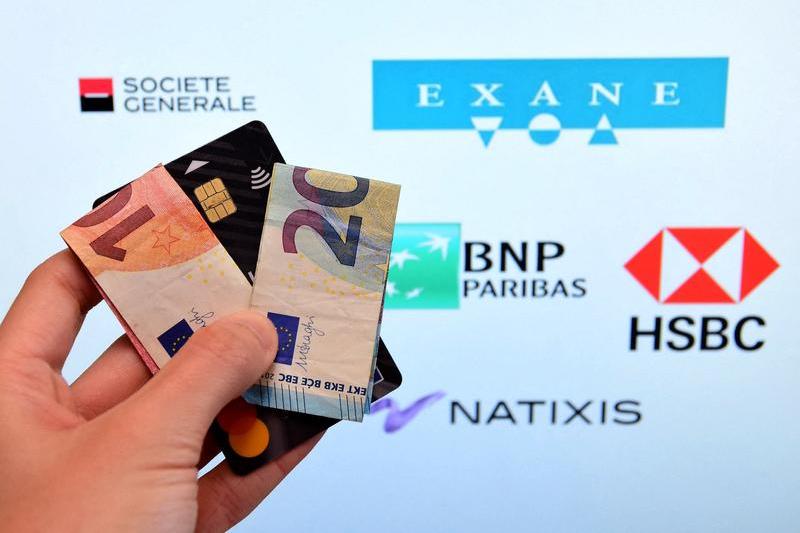 Banci, evaziune fiscala, Foto: Romain Doucelin / AFP / Profimedia