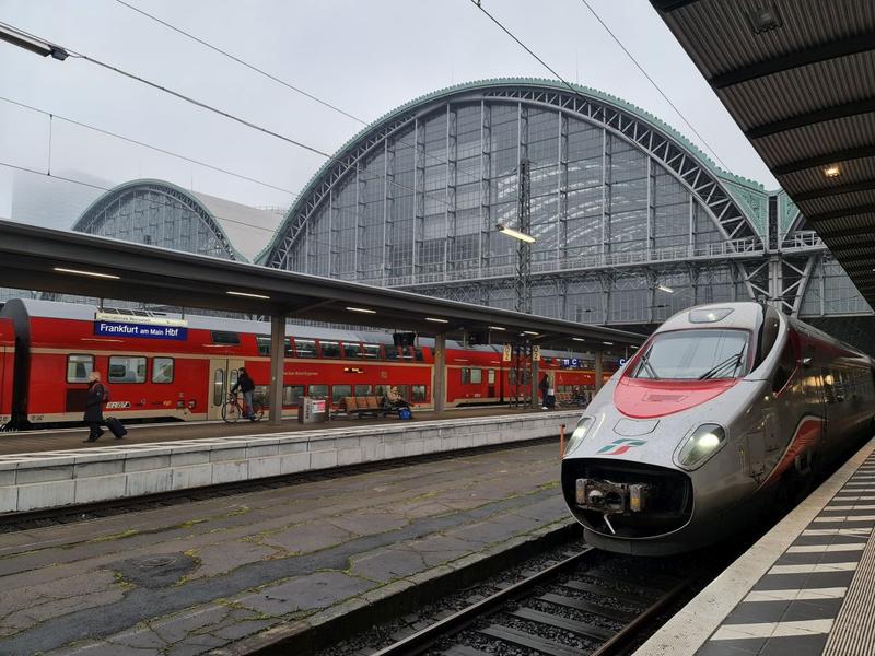 Tren italian de mare viteza, Foto: Vlad Barza / HotNews.ro
