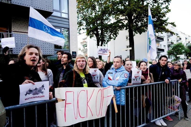 Manifestatie anti-Rusia in fata ambasadei ruse de la Oslo, Foto: Heiko Junge / AFP / Profimedia