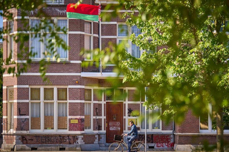 ​Ambasada Belarusului din Olanda, vandalizată, Foto: Hollandse Hoogte / Shutterstock Editorial / Profimedia