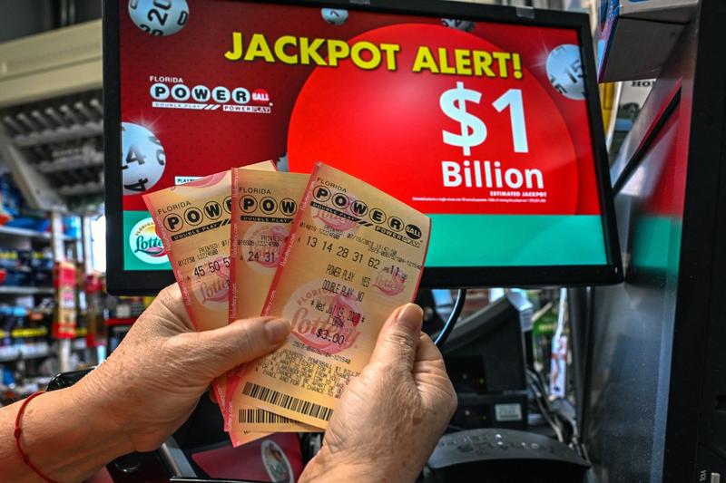 Bilete la loteria americană Powerball, Foto: GIORGIO VIERA / AFP / Profimedia