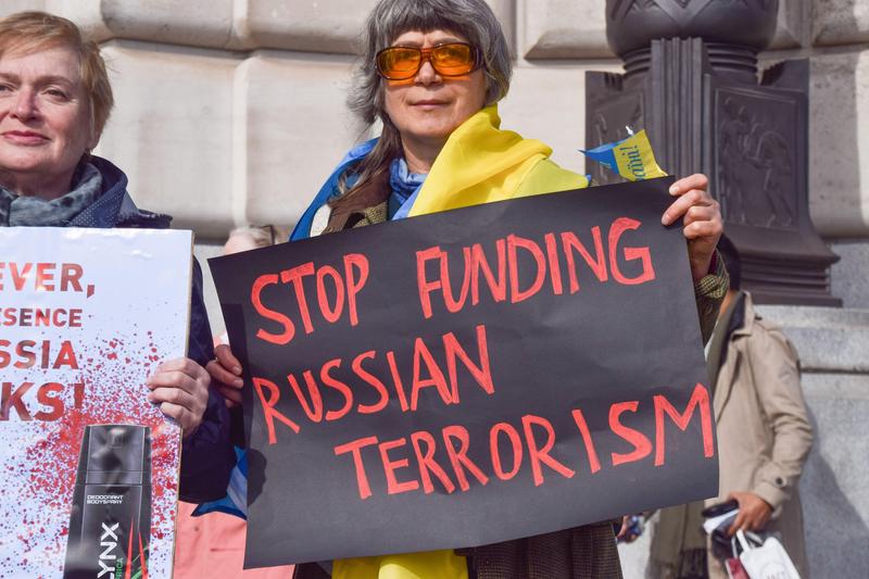 protest in fata sediului Unilever din Londra pentru a cere incetarea operatiunilor din Rusia, Foto: Vuk Valcic / Alamy / Alamy / Profimedia