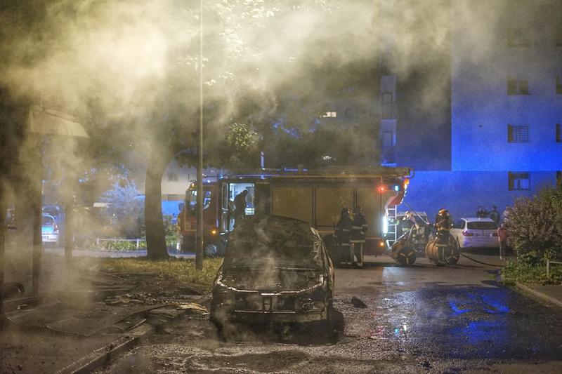 Mașină arsă în timpul revoltei din Lille, Franța, Foto: AA/ABACA / Abaca Press / Profimedia