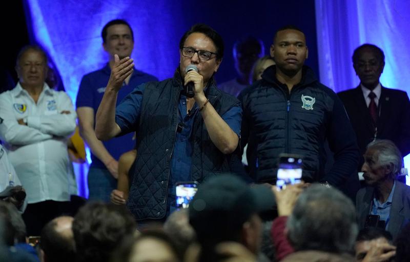 Fernando Villavicencio, cu cateva minute inainte de a fi impuscat, Foto: API / AP / Profimedia