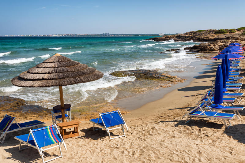 Plaja din Puglia, Foto: Ilfede | Dreamstime.com