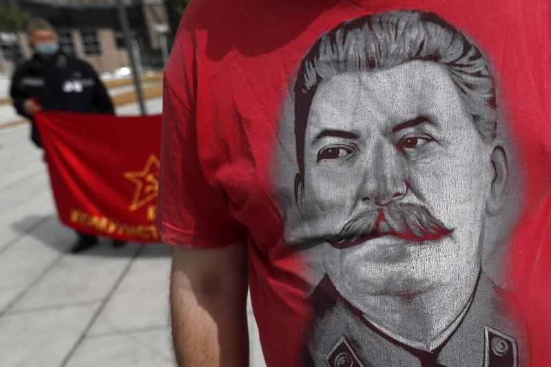 tricou cu Iosif Stalin, Foto: Darko Vojinovic / AP / Profimedia