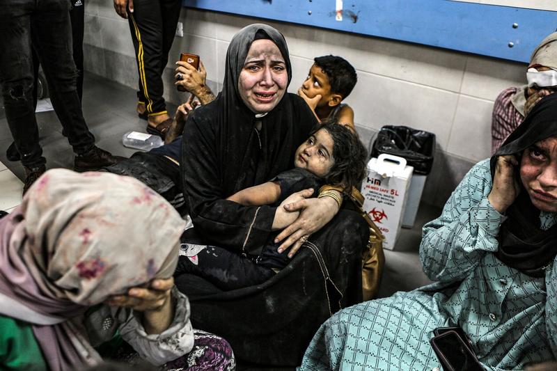 Răniți după atacul la spitalul din Gaza , Foto: Abed Khaled / AP / Profimedia