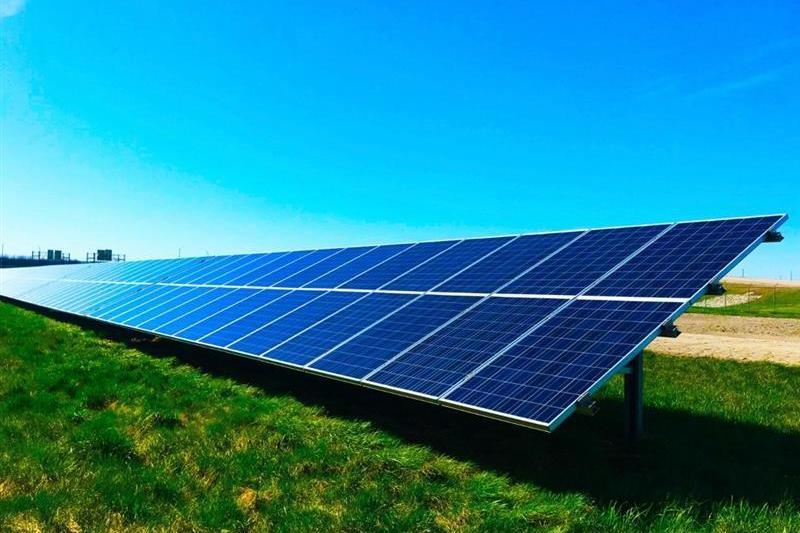 Panourile Fotovoltaice: Ghidul Complet pentru Energie Curată și Economisire, Foto: eMAG