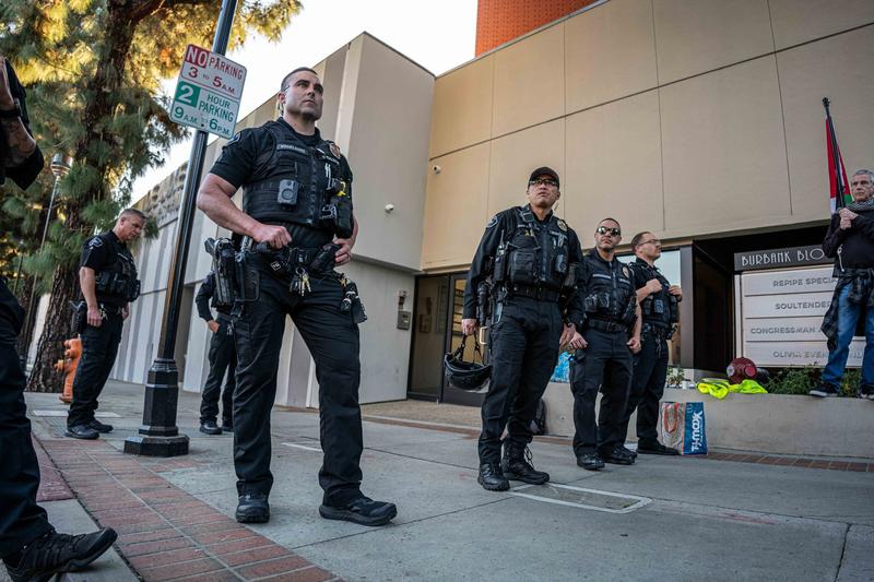 Politisiti din Los Angeles, Foto: Jake Lee Green / Zuma Press / Profimedia