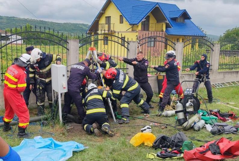 Intervenția pompierilor vasluieni în comuna Ștefan cel Mare, Foto: ISU Vaslui