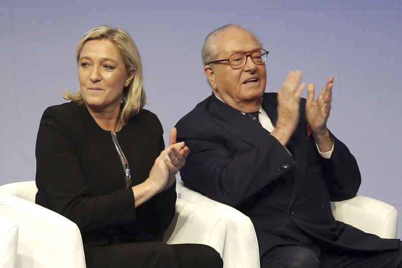 Lungul drum al partidului familiei Le Pen spre puterea din Franța. De la „diavolul republicii” Jean-Marie la „de-demonizarea” operată de Marine