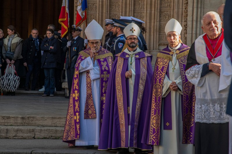 Episcopii francezi, scandalizați după ceremonia de deschidere a Olimpiadei: „Scene de deriziune și batjocură a creștinismului”