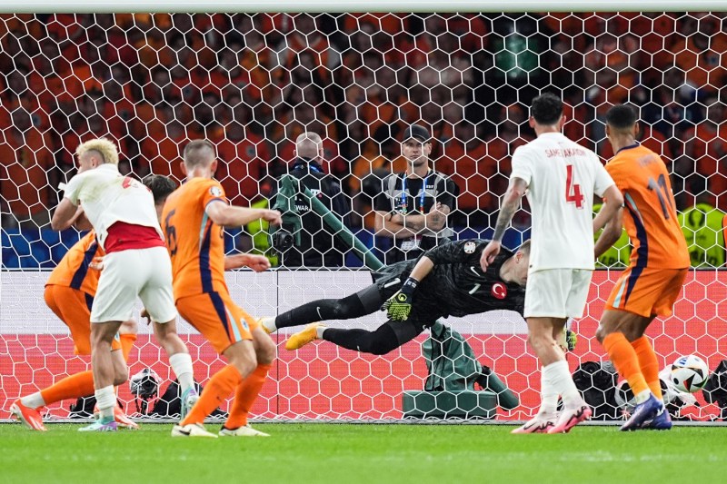 EURO 2024: Olanda s-a calificat, după un meci de mare suspans, în penultimul act, deși a fost condusă de Turcia / Cum arată semifinalele fantastice