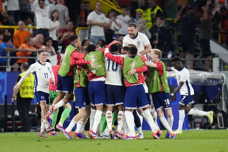 Anglia se califică dramatic în finala EURO 2024 – Watkins declanșează nebunia la Dortmund / Urmează finala cu Spania de la Berlin