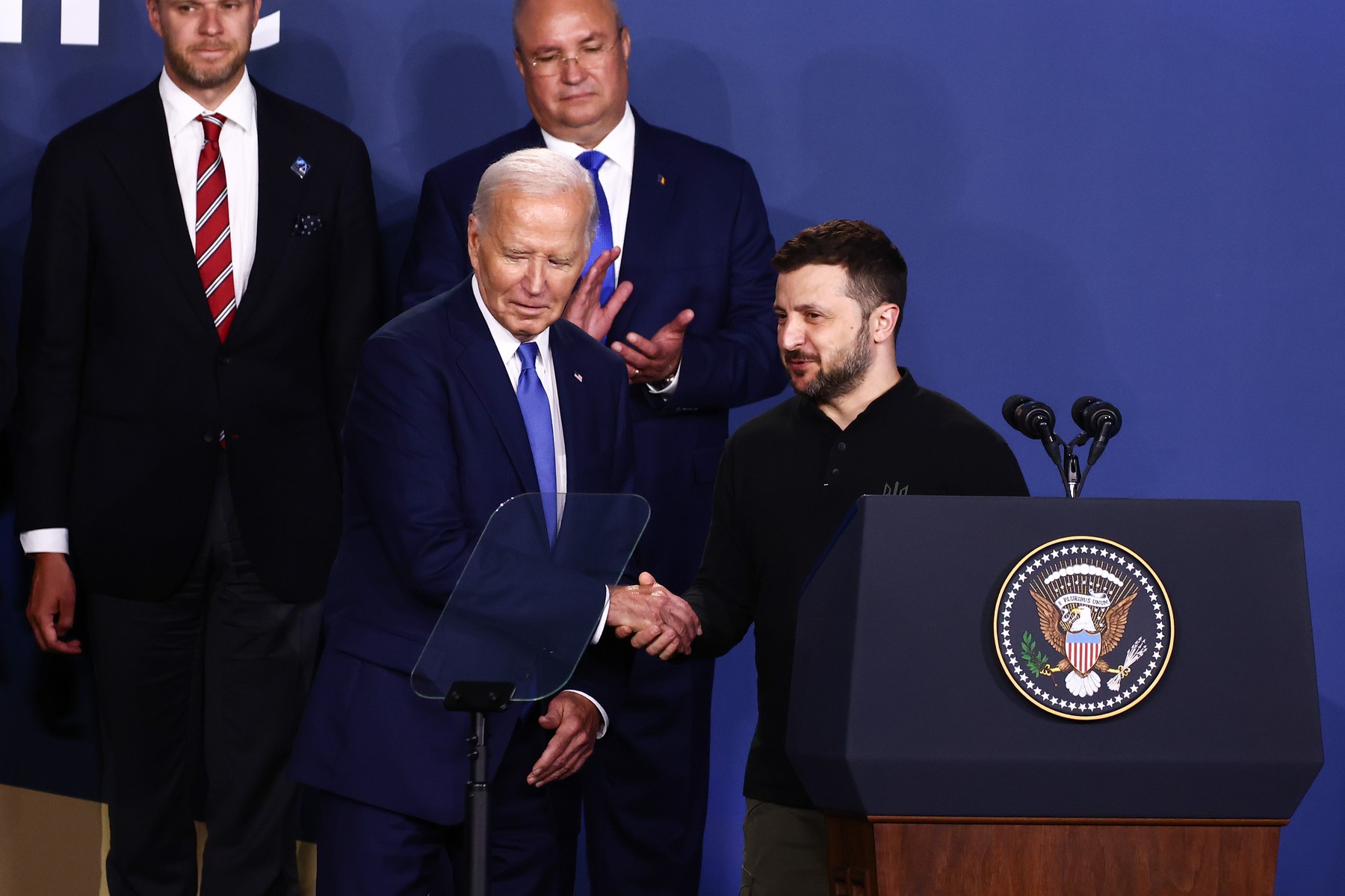 Volodimir Zelenski afirmă că respectă decizia „dură, dar puternică” a lui Biden de a se retrage din cursa prezidențială: „El ne-a ajutat să-l împiedicăm pe Putin să ne ocupe țara”