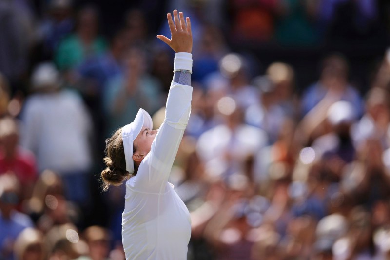 Campioana de la Wimbledon 2024 și povestea emoționantă care i-a schimbat cariera: „Înainte să moară, mi-a spus să câștig un Grand Slam”
