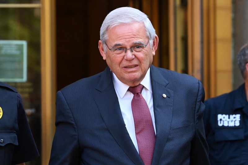 Influentul senator american Bob Menendez, găsit vinovat de corupție în favoarea unei puteri străine