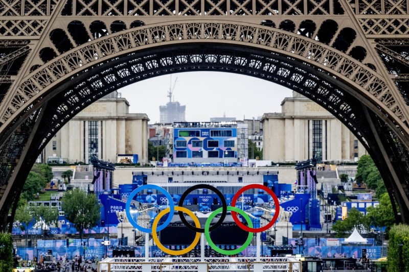 VIDEO Încep Jocurile Olimpice de la Paris – Cine transmite festivitatea de deschidere „unică și grandioasă” de vineri de pe Sena