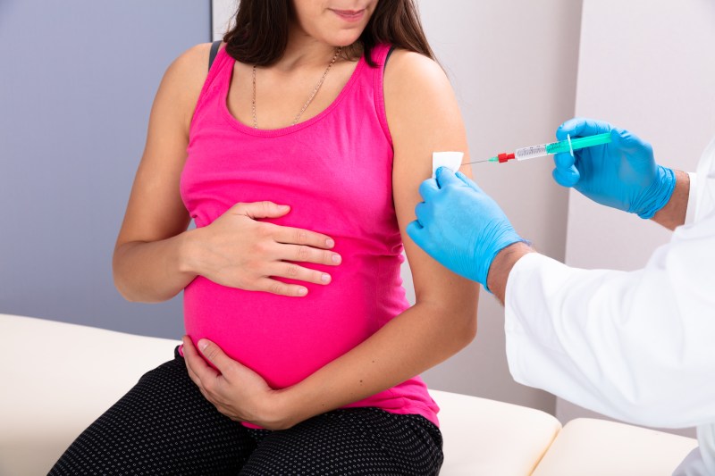 gravida care este vaccinata
