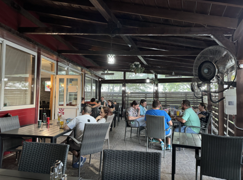 Terasa "Tata Gigi" / FOTO: B365.ro