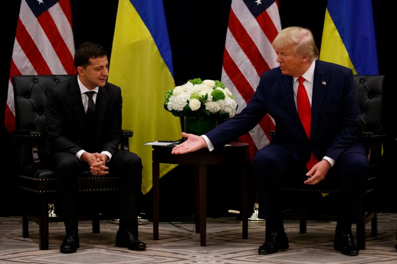 Zelenski: Donald Trump și-a arătat sprijinul pentru Ucraina. Fostul președinte susține că vrea să pună capăt conflictului