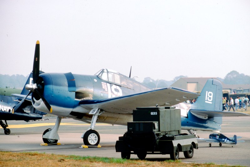 „Asul din Pacific”. Cine a fost Alexander Vraciu, celebrul pilot american de origine română din WWII