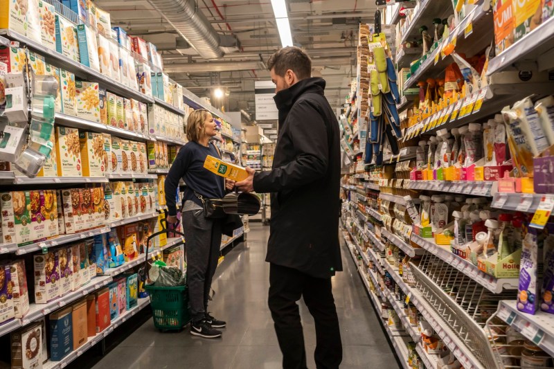 România aduce alimente din străinătate de circa 600 de euro/locuitor. Cum a trecut Spania de la importator de carne la cel mai mare exportator