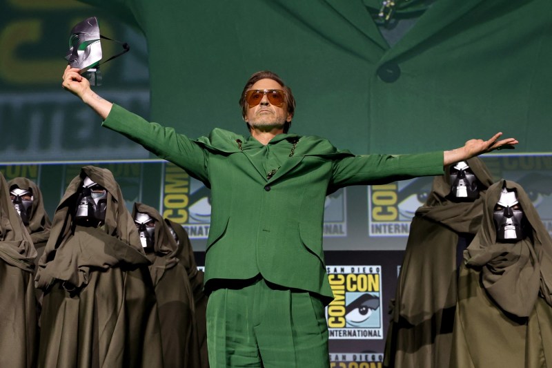 Robert Downey Jr. va fi plătit regește pentru rolul care i-a înfuriat pe fanii filmelor ce l-au făcut bogat