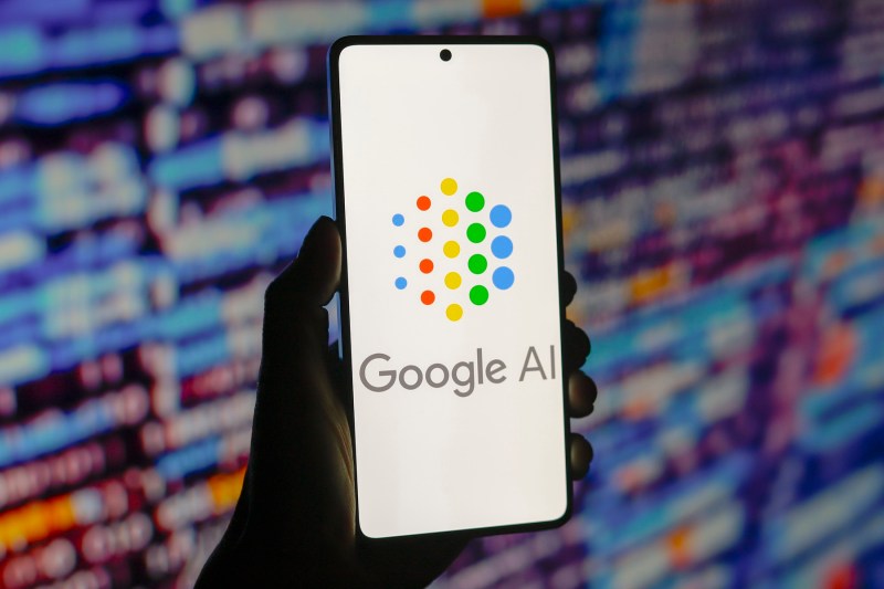 Cât costă noile smartphone-uri Pixel cu inteligență artificială de la Google