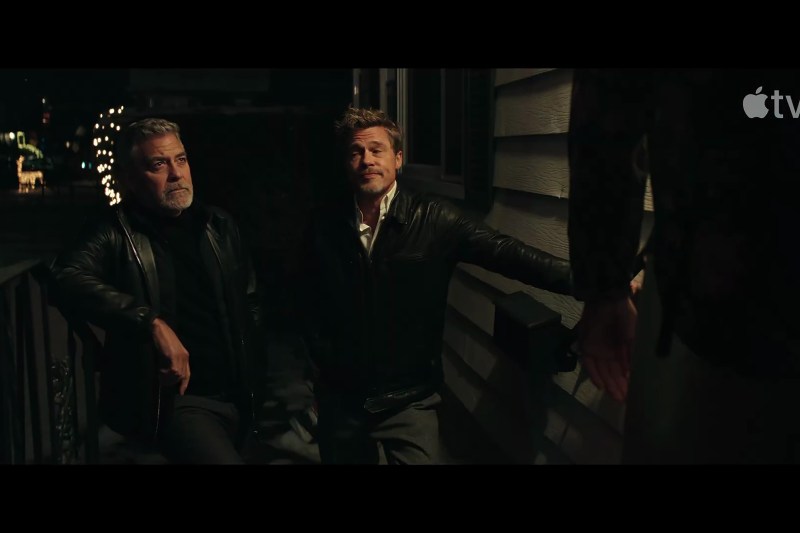 imagine din Wolfs, cu George Clooney și Brad Pitt / FOTO: BACKGRID / Backgrid UK / Profimedia