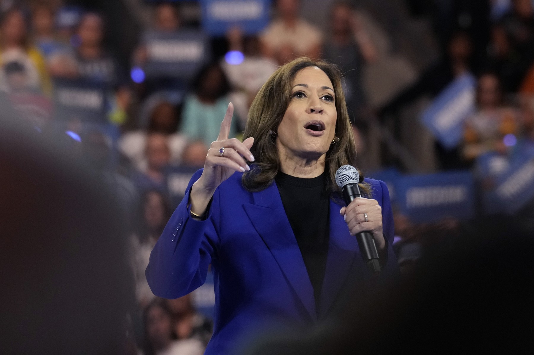 VIDEO Alegeri SUA 2024 Kamala Harris “promite să fie preşedinta tuturor americanilor”